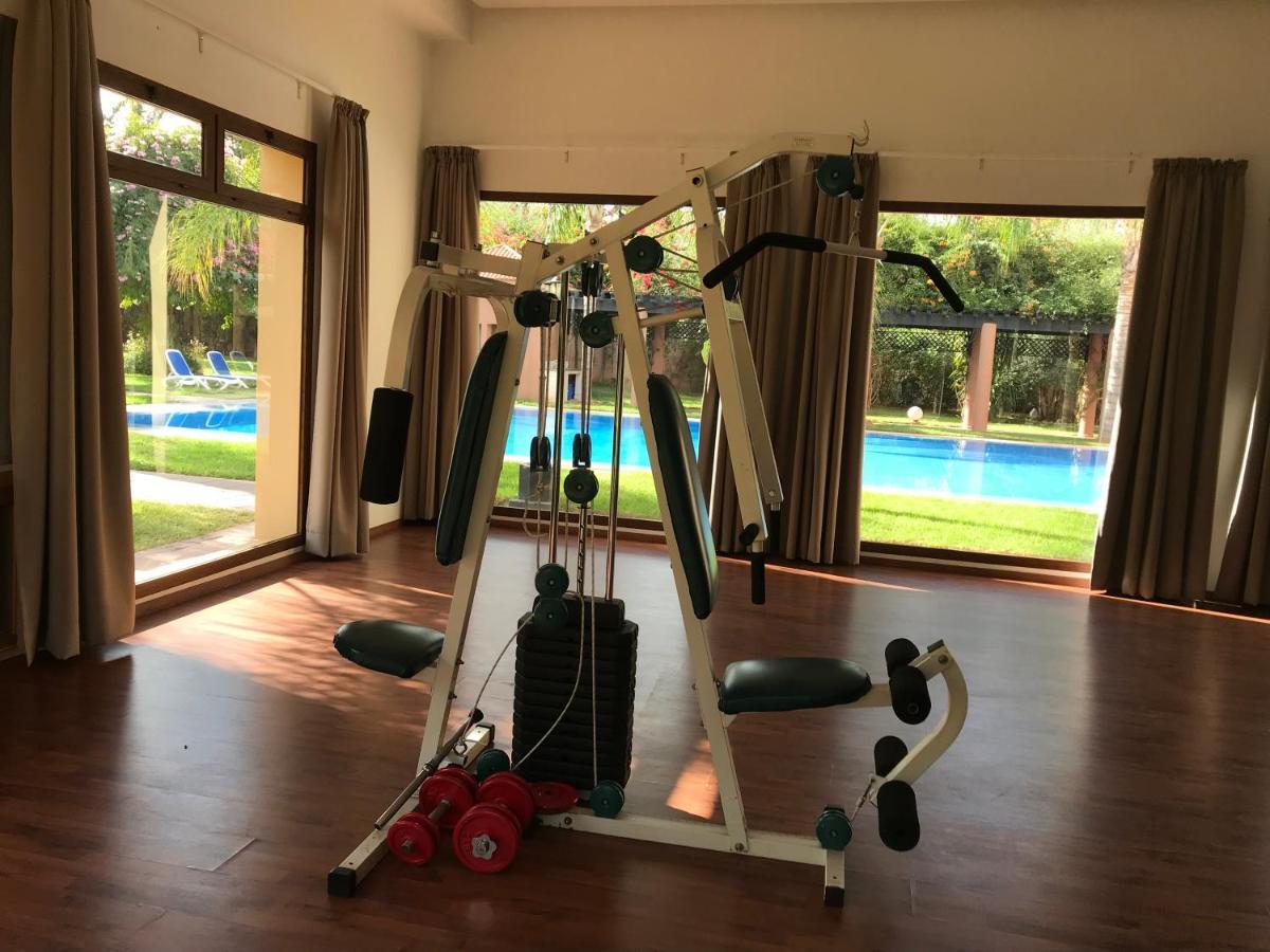 El Olivar Palace Marrakech El Harkat 외부 사진 A home gym