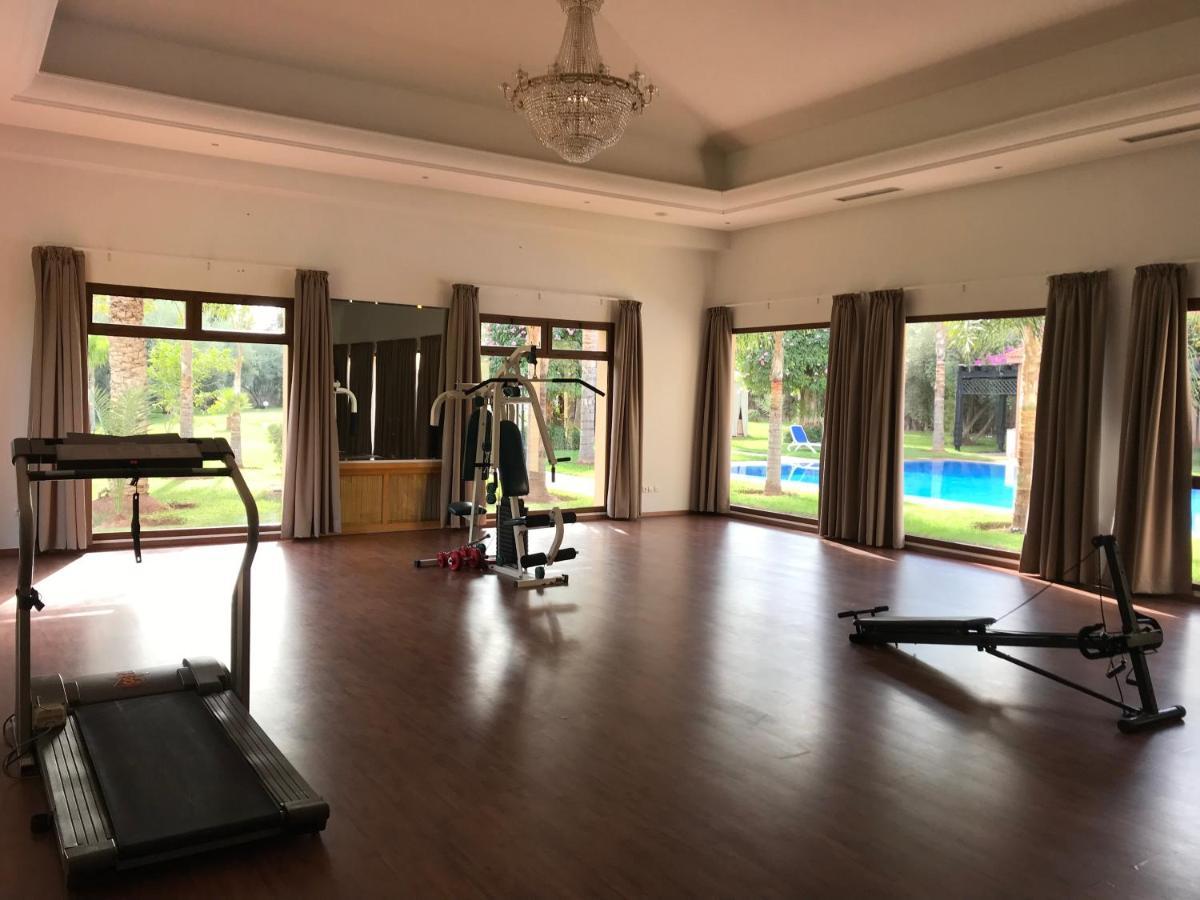 El Olivar Palace Marrakech El Harkat 외부 사진 The gym at the residence of the ambassador of the United States to the Republic of the Congo
